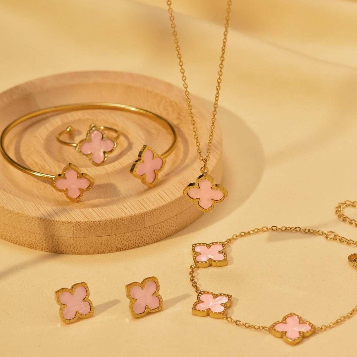 6Pcs/Set Lucky Clover Earring Necklace Bracelet Ring Set for Women Gold Plated Four-Leaf Pendent Link Chain Necklace Fashion Jewelry Set Valentine'S Day Gift