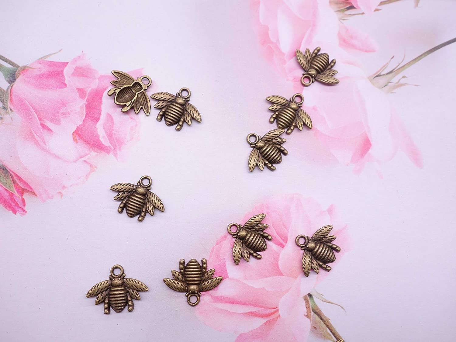 100 Pcs Alloy Bee Charms Honeybee Pendant for DIY Craft Necklace Bracelet Jewelry Making(Antique Bronze) Antique Bronze