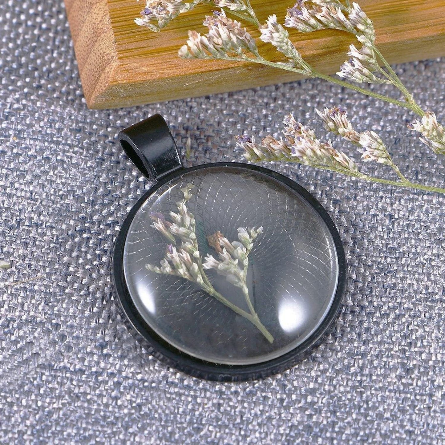 100 PCS round Bezel Pendant Blanks - Bezel Pendant Cabochons for Jewelry Making Trays | Cabochon Pendant Settings for DIY Crafting Tray Photo Keychain round Charms Jewelry Making Supplies