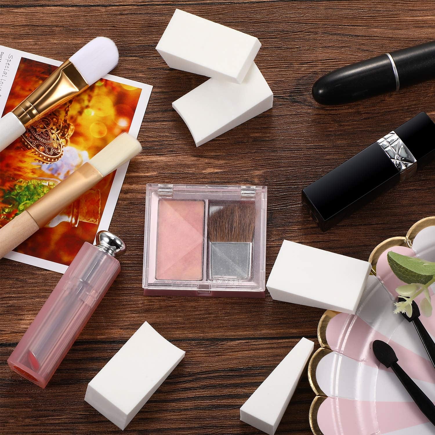 100 Pieces Cosmetic Sponges Latex Makeup Foam Wedges Foundation Beauty Tools (White) Health & Beauty > Personal Care > Cosmetics > Cosmetic Tools > Makeup Tools TecUnite