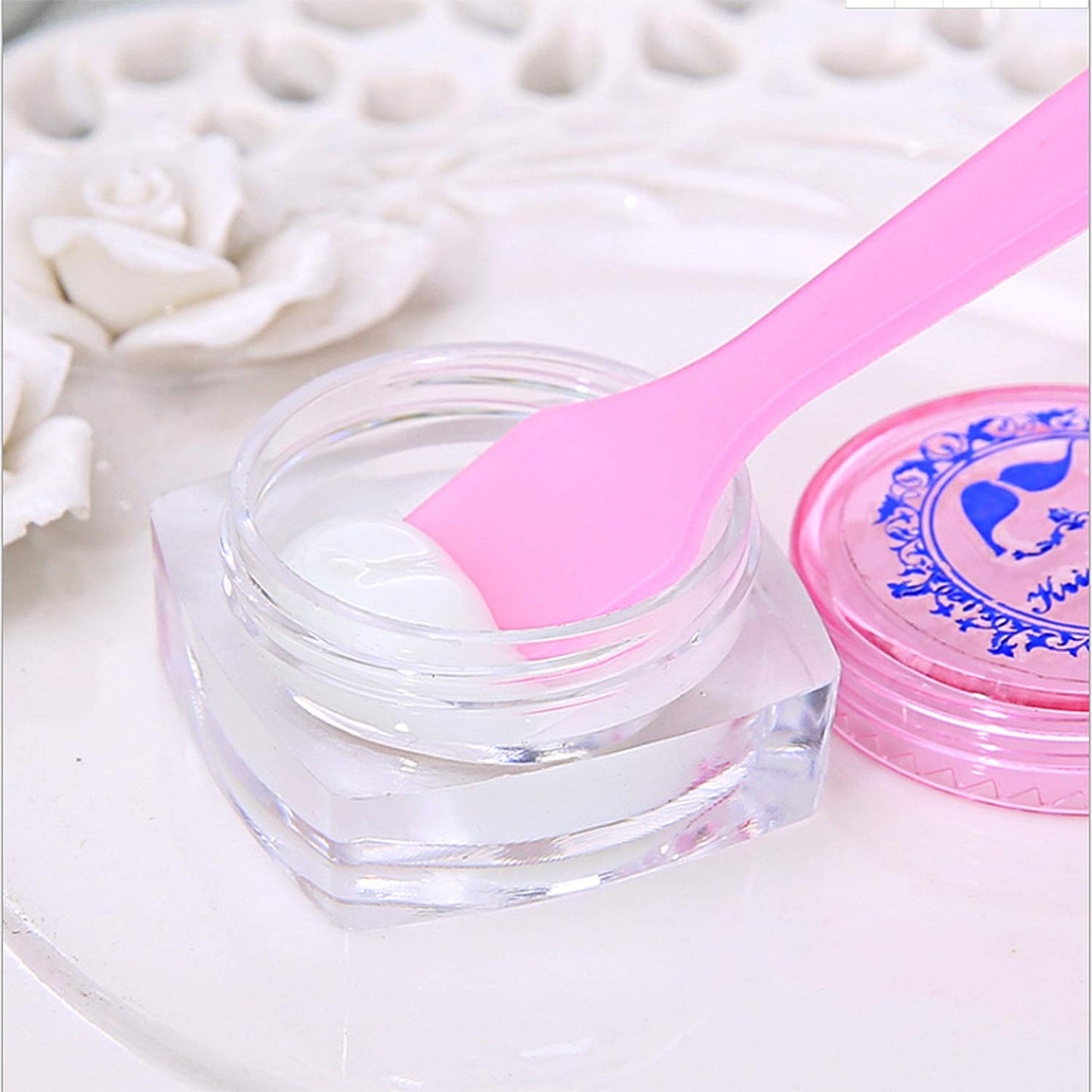 Goiio 100 PCS Cosmetic Spatula, 3.2'' Disposable Plastic Makeup Tools Spoon for Mixing and Sampling (Multi-Color) Health & Beauty > Personal Care > Cosmetics > Cosmetic Tools > Skin Care Tools Goiio