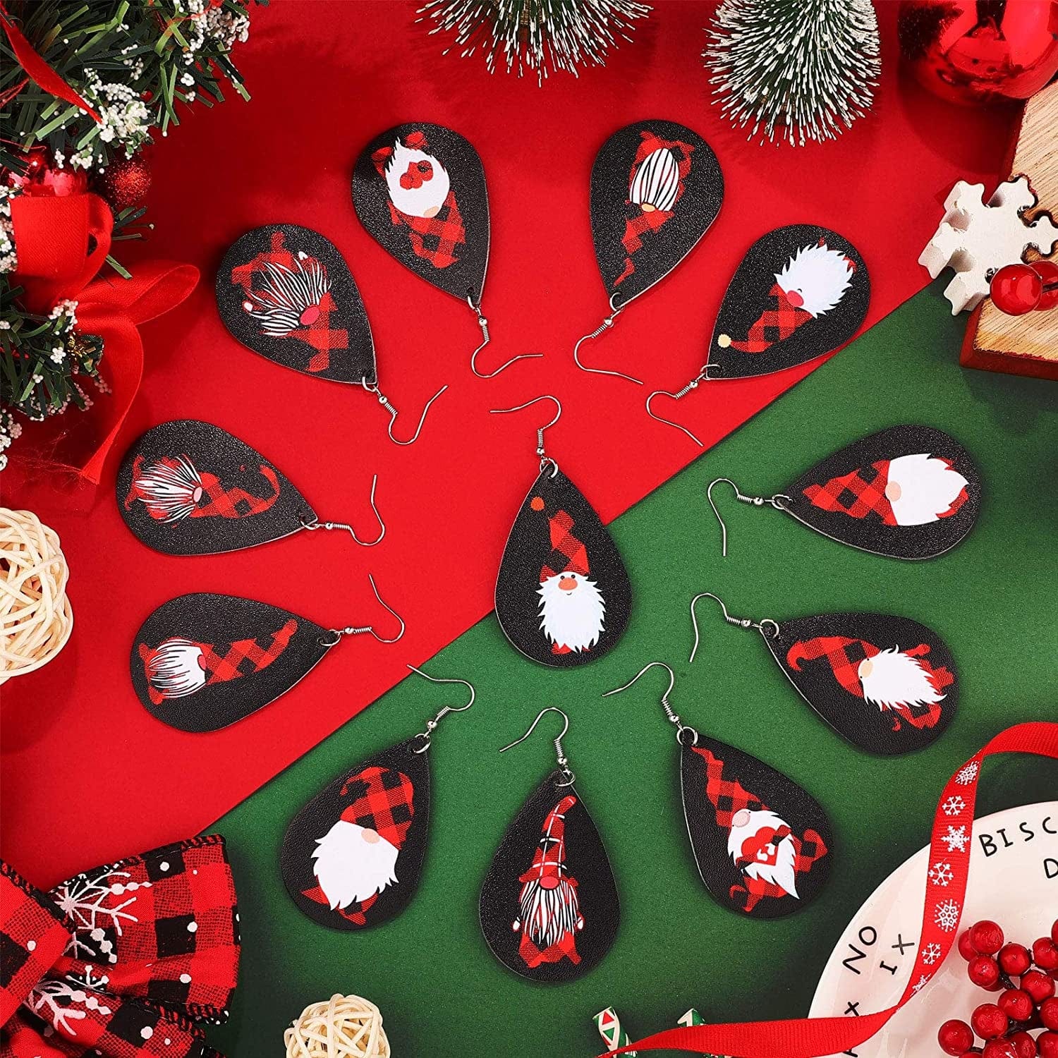 12 Pairs Christmas Plaid Earrings Plaid Gnome Teardrop Earrings Lightweight Faux Leather Xmas Dangle Earrings for Women Girls Black and Red