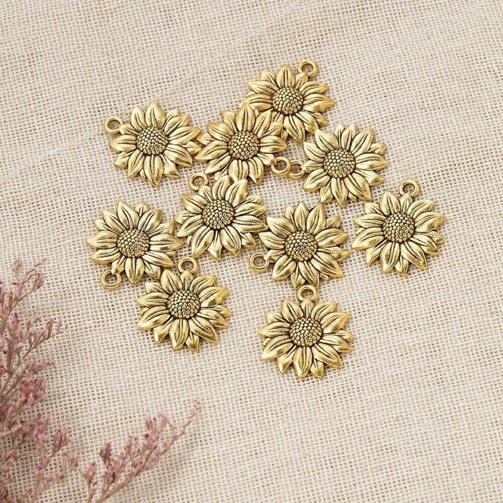 120 Pcs Sunflower Charms Pendant Vintage Antique Gold Alloy Pendant Bead for Jewelry Necklace Bracelet Making Supplies