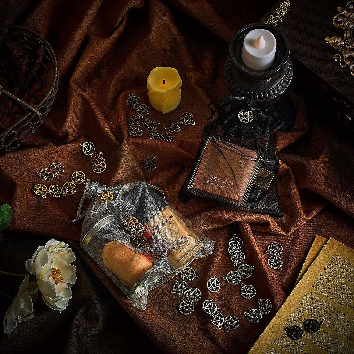 120 Pieces Pentagram Charms Mixed Pentagram Necklace Charms Protection Lucky Pendant for Craft Jewelry Making DIY Necklace Bracelet Earring Keychain Bag Accessories