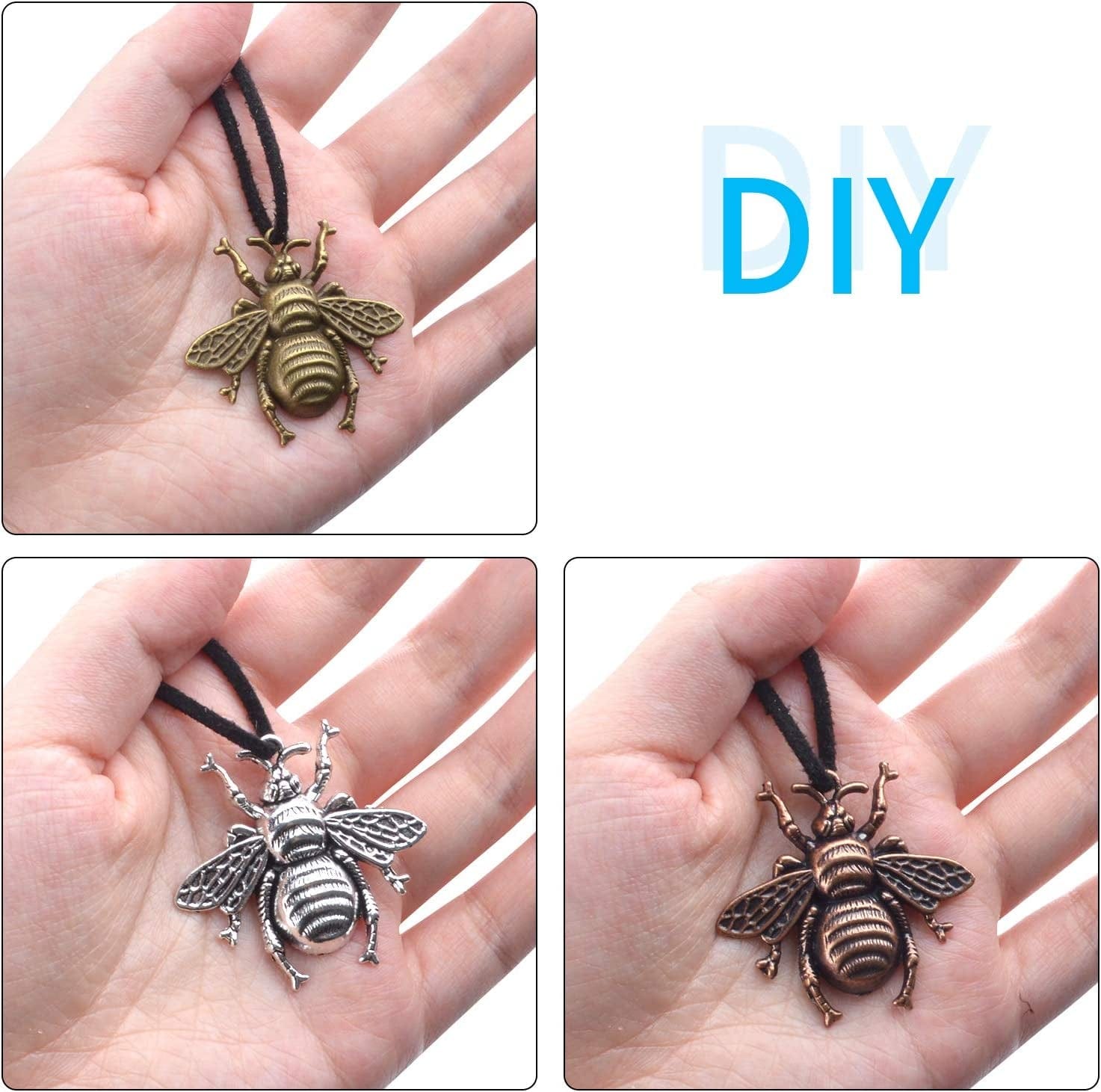 15 Pieces Bee Pendants, Honeybee Charms Fly Insect Charm Metal Jewelry Findings for Jewelry Making DIY, Antique Silver, Antique Bronze and Antique Gold Color