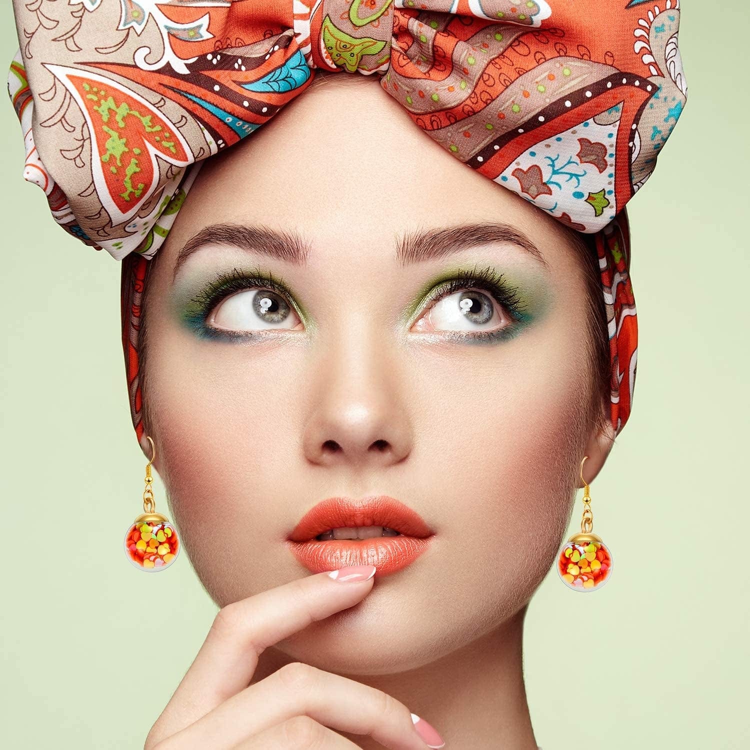 16 Mm Colorful Glass Ball Charms Crystal Glass Ball Pendants Jewelry Making Supplies with Shining Stars, Heart-Shaped Sequins and Peach Heart Sequins for DIY Necklace Bracelet Crafts