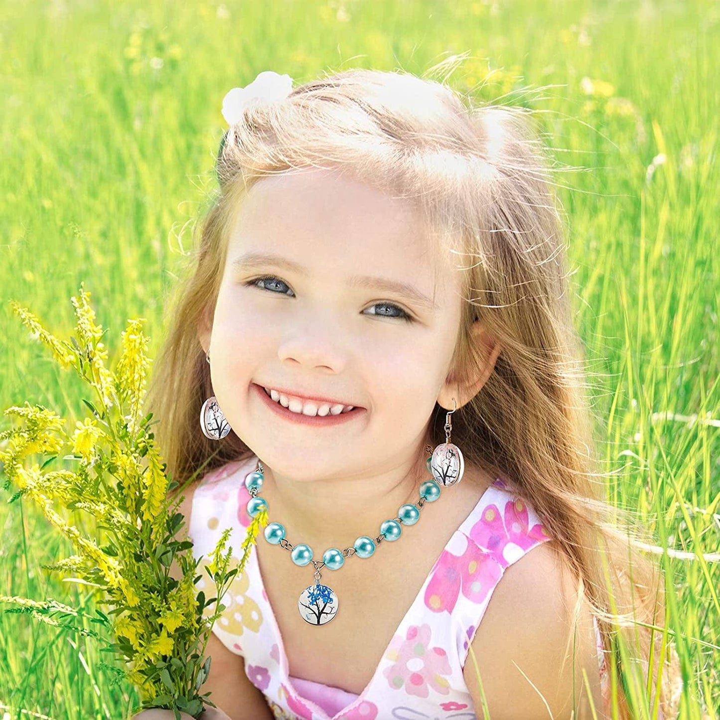 18 Pieces Dried Flower Pendant Dried Flower Tree Charms Mixed Colors Lacework Transparent Resin Charms Plant Charm Pressed Flower Charm Glass Beads Water Drop for DIY Jewelry Pendant Making Supplies