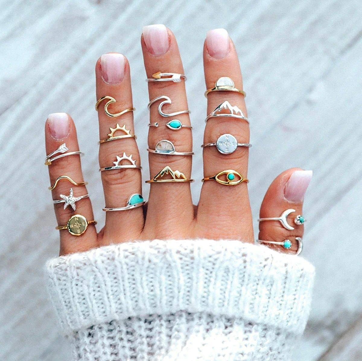 19PCS Boho Turquoise Knuckle Stacking Rings for Women Girls Vintage Stackable Star Moon Wave Peak Sea Rhinestone Joint Midi Finger Rings Set
