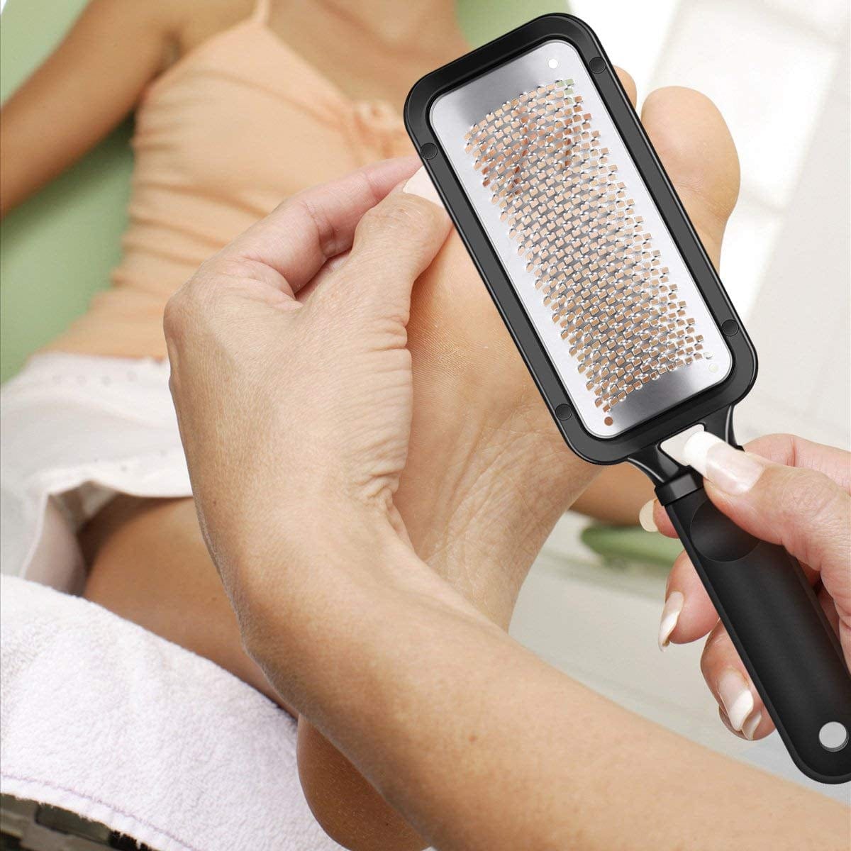 3 Pieces Colossal Foot Files Kit Foot Scrubber Foot Rasp and Double-Sided Heel File Pedicure Tools Callus Remover Stainless Steel Foot Grater for Dead Skin Professional Health & Beauty > Personal Care > Foot Care BTYMS