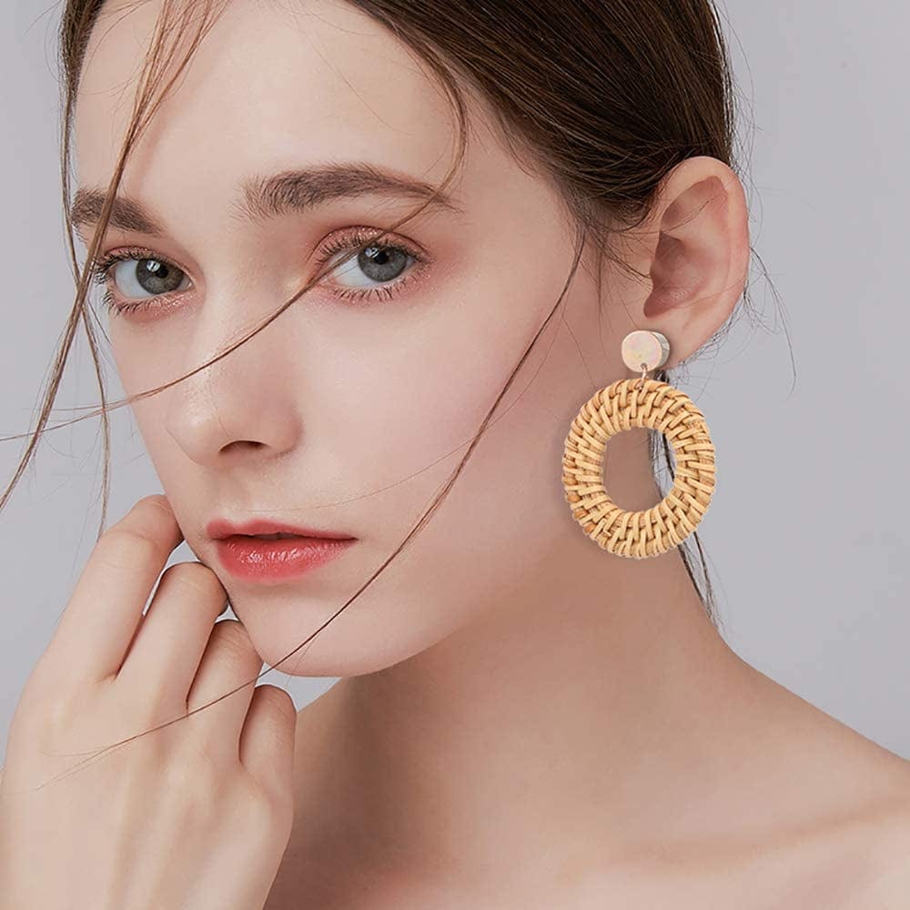 36 Pairs Fashion Earrings for Women, Stylish Teen Girls Tassel Dangle Earring & Pearl Stud Jewelry Set, Leather/Rattan/Gold/Acrylic Hoop Eardrop for Friend Birthday, Valentine, Christmas Gifts