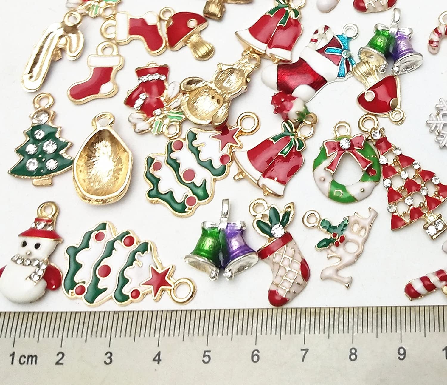 38Pcs Christmas Pendant Charm for Necklace Bracelet Jewelry Making Clothes Sewing Bags Decoration Charm Diy Scrapbooking Supply (Christmas Styles 2)