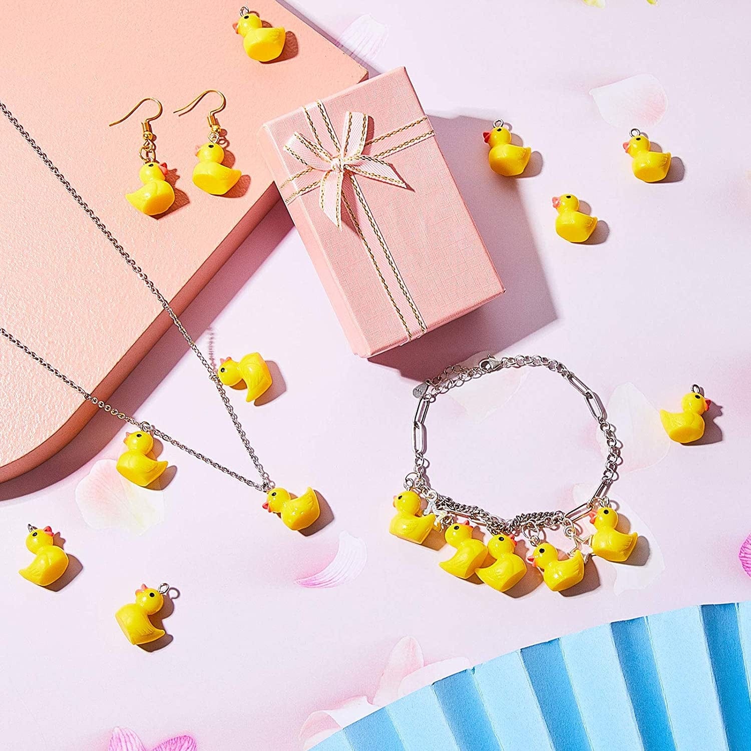 40 Pieces Slime Charms Ducks Mini Resin Ducks Resin Duck Charms Pendants Findings Charm DIY Duck Pendants for Bracelet Necklace Earrings Keychain Crafts (Yellow)