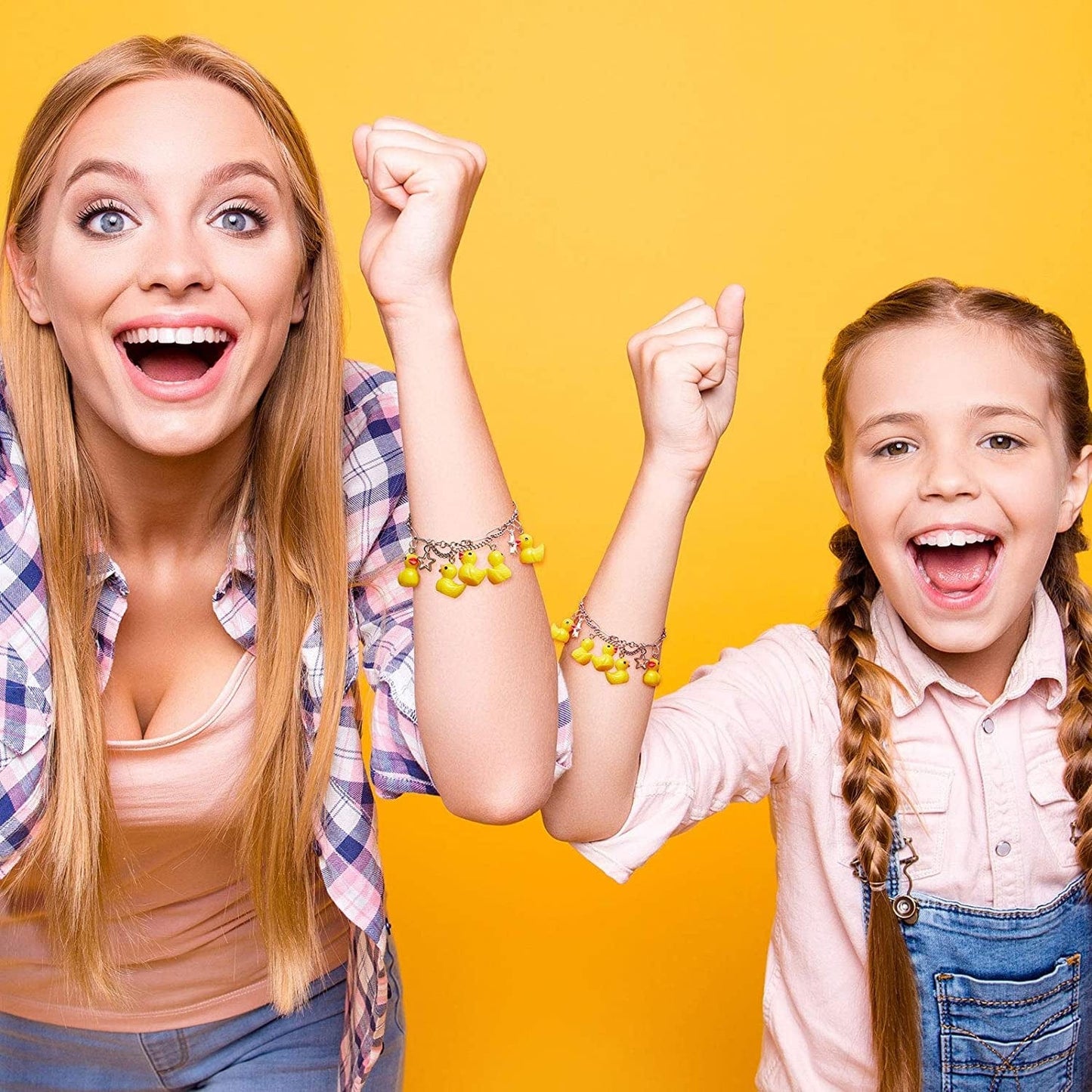 40 Pieces Slime Charms Ducks Mini Resin Ducks Resin Duck Charms Pendants Findings Charm DIY Duck Pendants for Bracelet Necklace Earrings Keychain Crafts (Yellow)