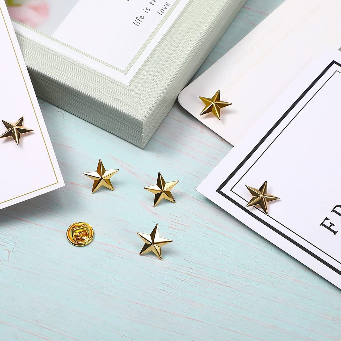 40 Pieces Star Badge Lapel Pin for 4Th of July Memorial Day Independence Day Celebration Veterans Day Party Labor Day Theme Party Costume Decorations
