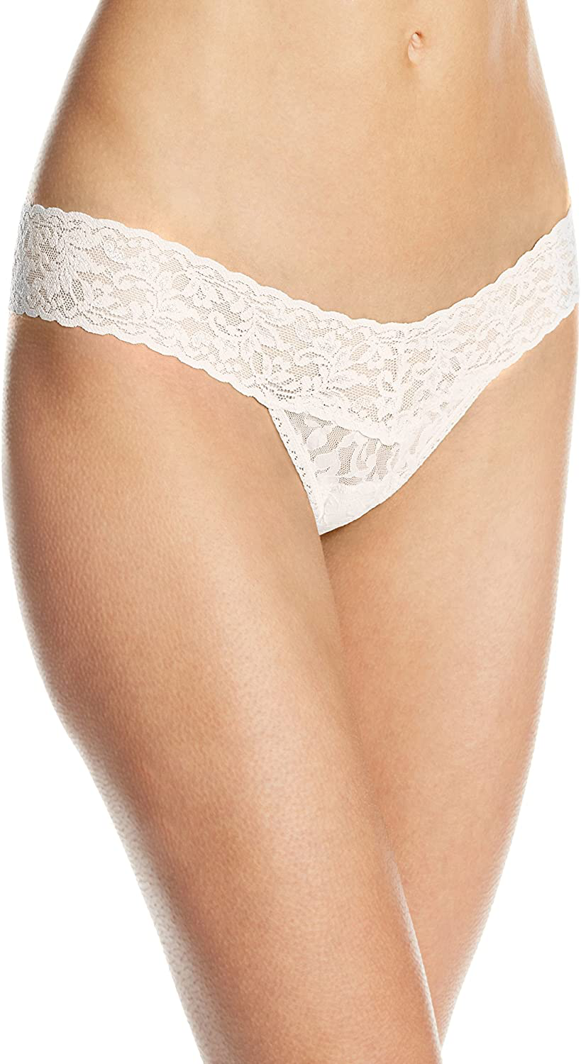 hanky panky, Signature Lace Low Rise Thong, One Size (2-12) Apparel & Accessories > Clothing > Underwear & Socks > Underwear hanky panky Ivory One Size