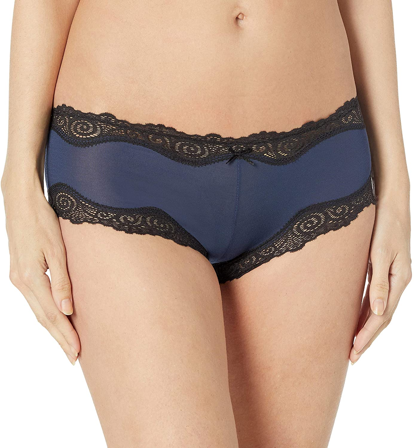 Maidenform Women'S Sexy Must Have Cheeky Scalloped Lace Hipster Apparel & Accessories > Clothing > Underwear & Socks > Underwear Maidenform Navy/Black 7
