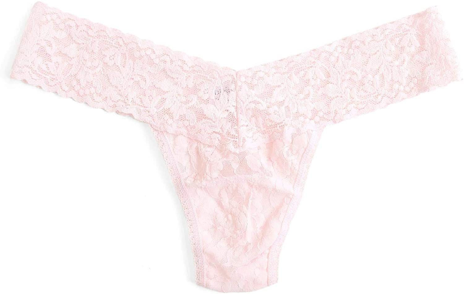 hanky panky, Signature Lace Original Rise Thong, One Size (4-14) Apparel & Accessories > Clothing > Underwear & Socks > Underwear hanky panky Bliss Pink One Size