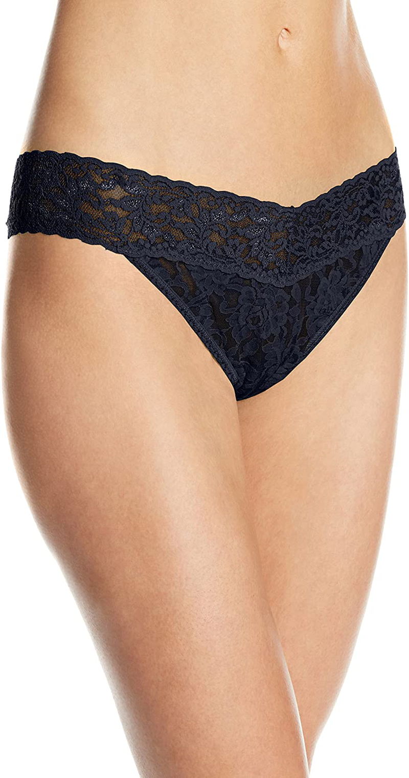 hanky panky, Signature Lace Original Rise Thong, One Size (4-14) Apparel & Accessories > Clothing > Underwear & Socks > Underwear hanky panky Navy One Size