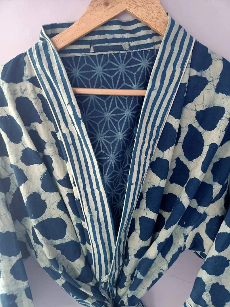 Short Size Indian Handmade Kimono Japanese Kimono Robes Kimono Cardigan Beach Wear Robes Cotton Kimonos Swim Wear Kimonos Indigo Kimono by RANJANACRAFT. (40 Inch Length US Women'S Letter) Apparel & Accessories > Clothing > Sleepwear & Loungewear > Robes Generic