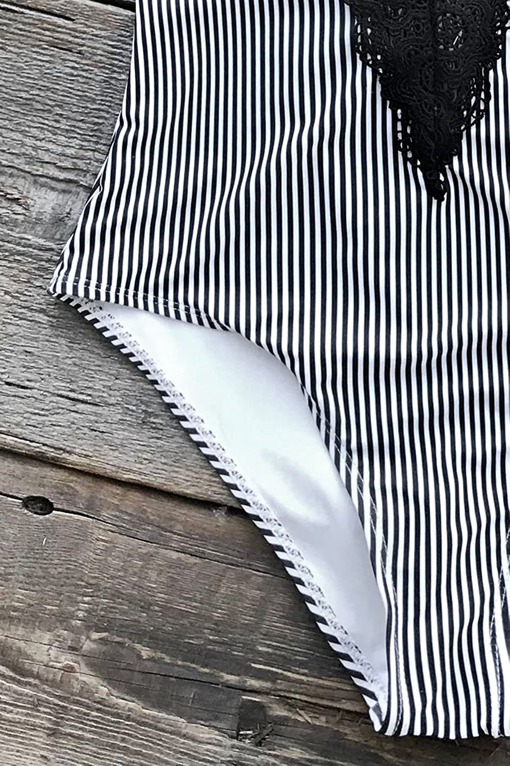 CUPSHE Women'S Ladies Vintage Lace Bikini Sets Beach Swimwear Bathing Suit Apparel & Accessories > Clothing > Swimwear Kylie Max