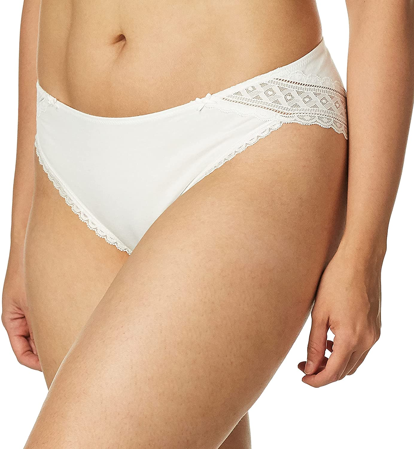 Maidenform Women'S Cotton Stretch Tanga Apparel & Accessories > Clothing > Underwear & Socks > Underwear Maidenform White 8