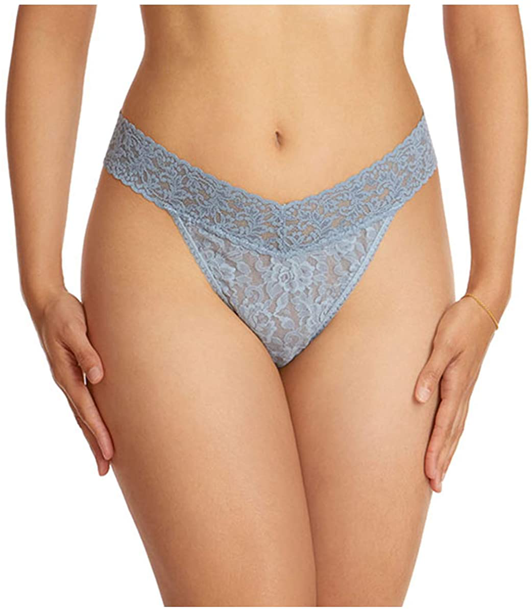 hanky panky Women's Signature Lace Original Rise Thong Apparel & Accessories > Clothing > Underwear & Socks > Underwear Hanky Panky Grey Mist