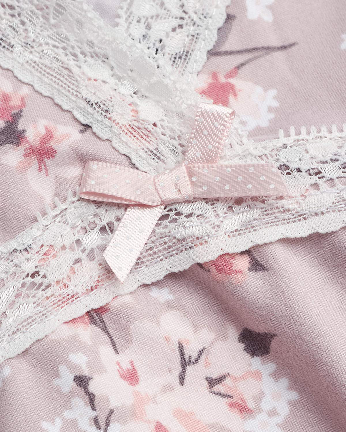 Marilyn Monroe Women's Pajama Set – 3 Piece Soft Robe, Cami, and Sleep Short Set Apparel & Accessories > Clothing > Sleepwear & Loungewear > Pajamas Marilyn Monroe