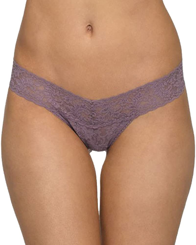 hanky panky, Signature Lace Low Rise Thong, One Size (2-12) Apparel & Accessories > Clothing > Underwear & Socks > Underwear hanky panky Dusk (Rolled) One Size