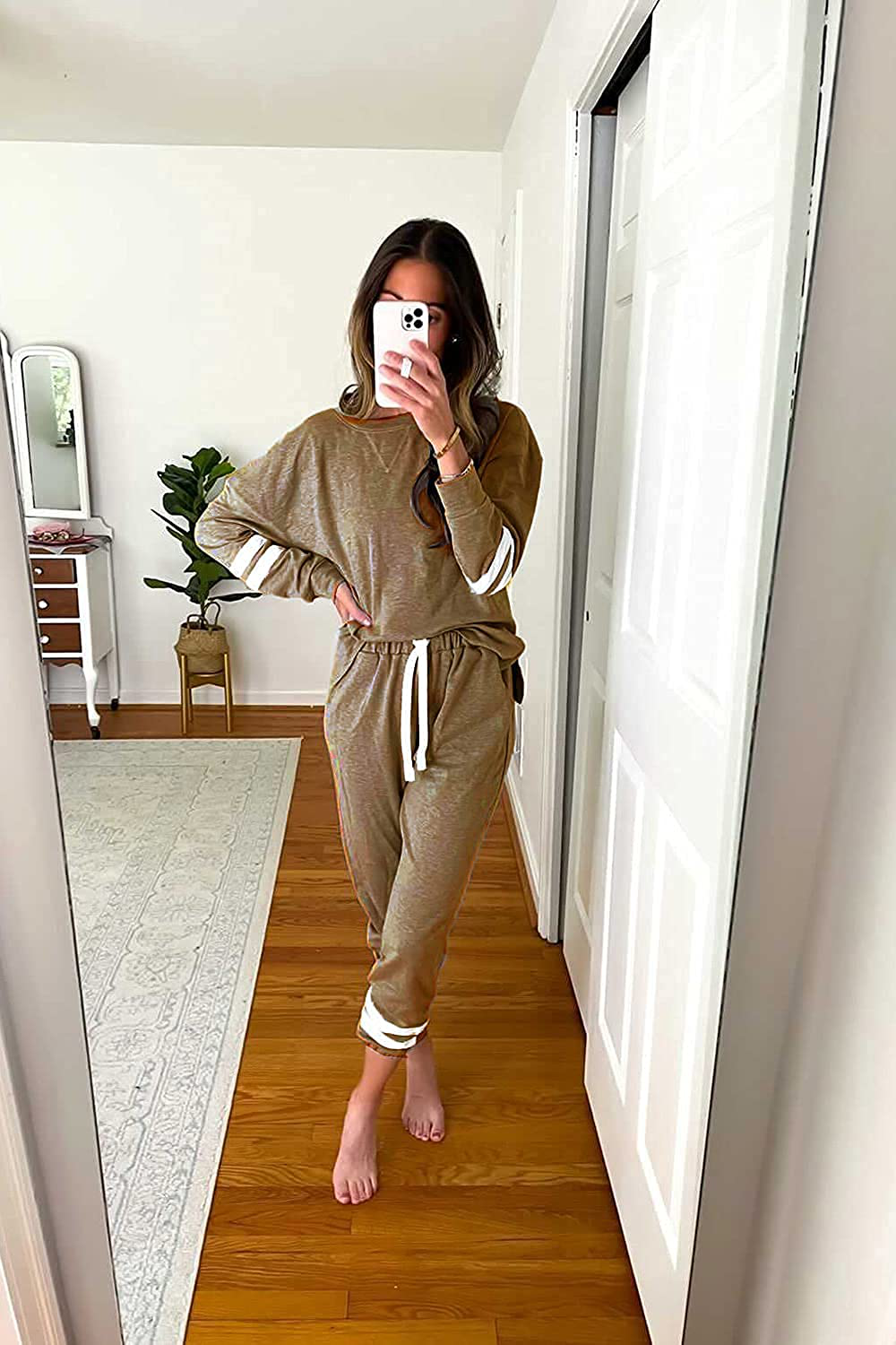 PRETTYGARDEN Women’s Tie Dye Two Piece Pajamas Set Long Sleeve Sweatshirt with Long Pants Sleepwear Apparel & Accessories > Clothing > Sleepwear & Loungewear > Pajamas PRETTYGARDEN