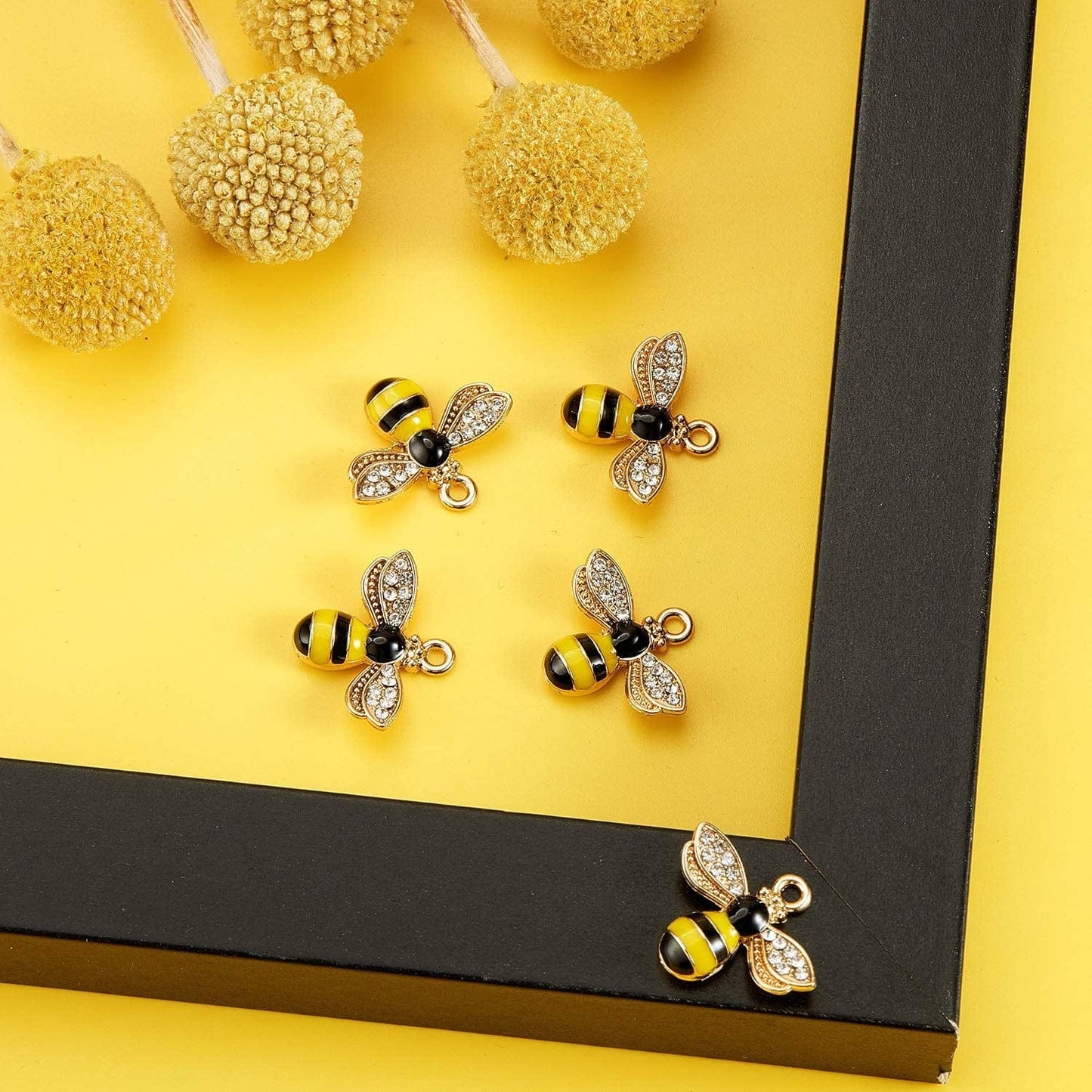 48 Pieces Enamel Bee Charms Bee Rhinestone Pendants Honeybee Jewelry Craft Charms with Holes for Jewelry Necklace Earring Bracelet DIY Making Supplies, 18 X 21 Mm
