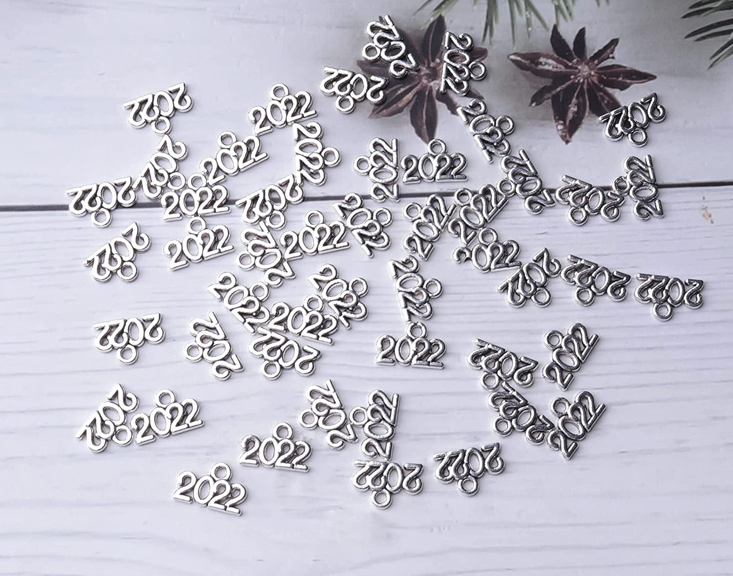 50 Pcs 2022 Charms Silver Year Signet Bulk Antique Number Pendants for Jewelry Making Finding Craft Accessories Necklace Bracelets Keychain DIY Project Christmas Décor (2022, Silver)