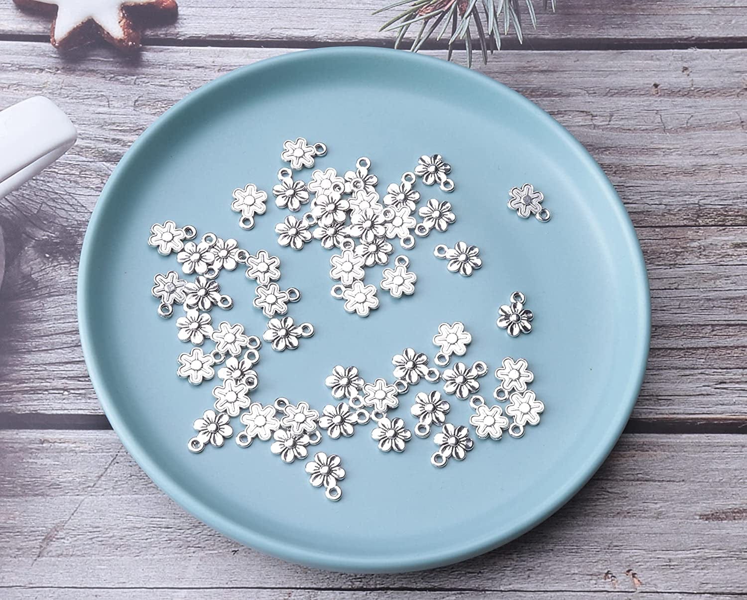 50 Pcs Little Flowers Charms Metal Vintage Cute Vintage Small Flower Pendants for Jewelry Making Kit Bracelet Necklace DIY Making Crafting Project Accessories Supplies (Silver)