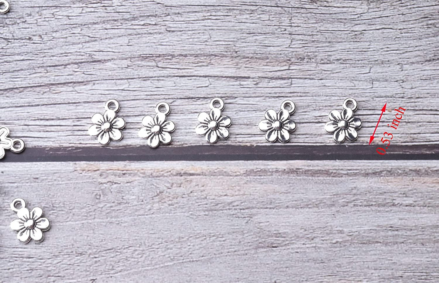 50 Pcs Little Flowers Charms Metal Vintage Cute Vintage Small Flower Pendants for Jewelry Making Kit Bracelet Necklace DIY Making Crafting Project Accessories Supplies (Silver)