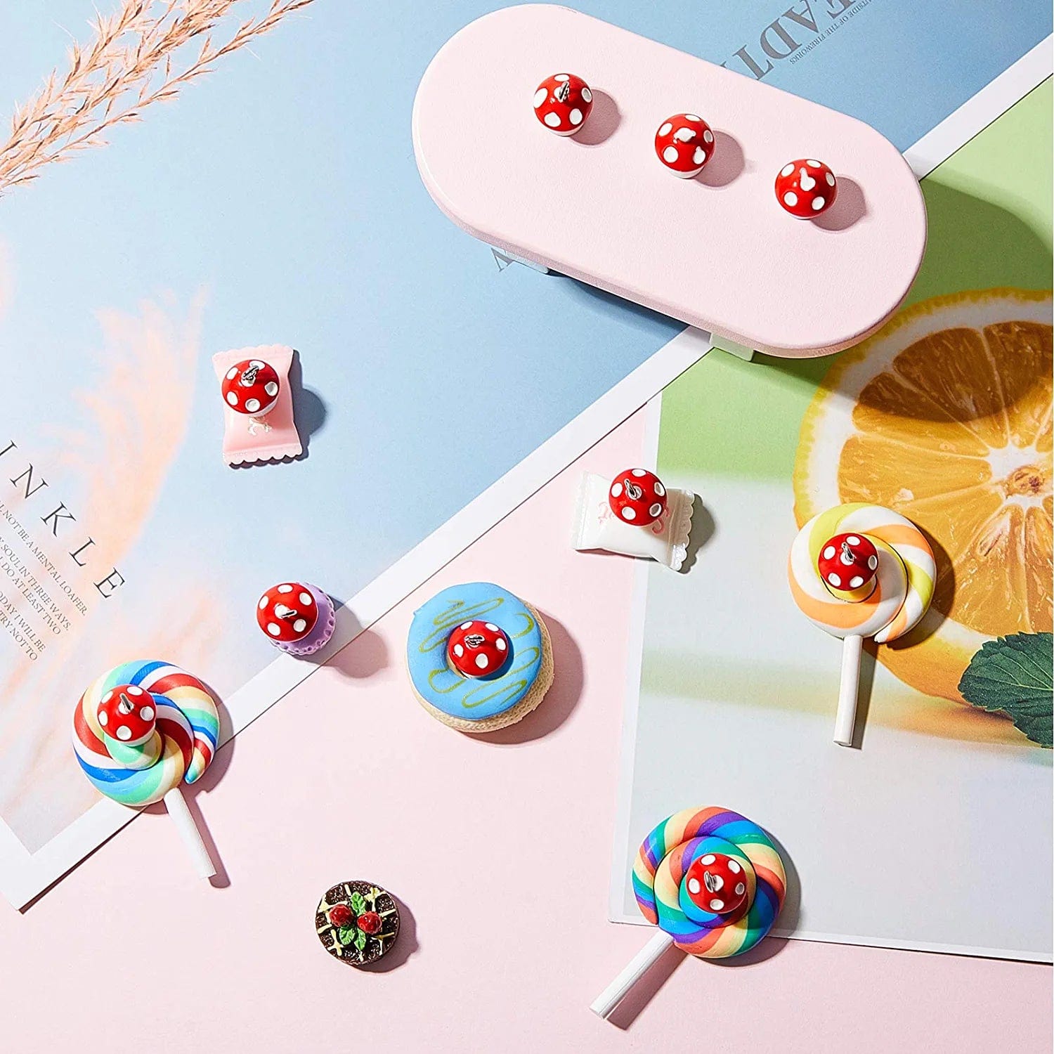 50 Pieces Mushroom Charm Pendant Mushroom Resin Charm Mushroom Jewelry Finding Charm DIY Pendant Making Resin Charm for Bracelet Necklace Earrings Keychain Craft (Red)