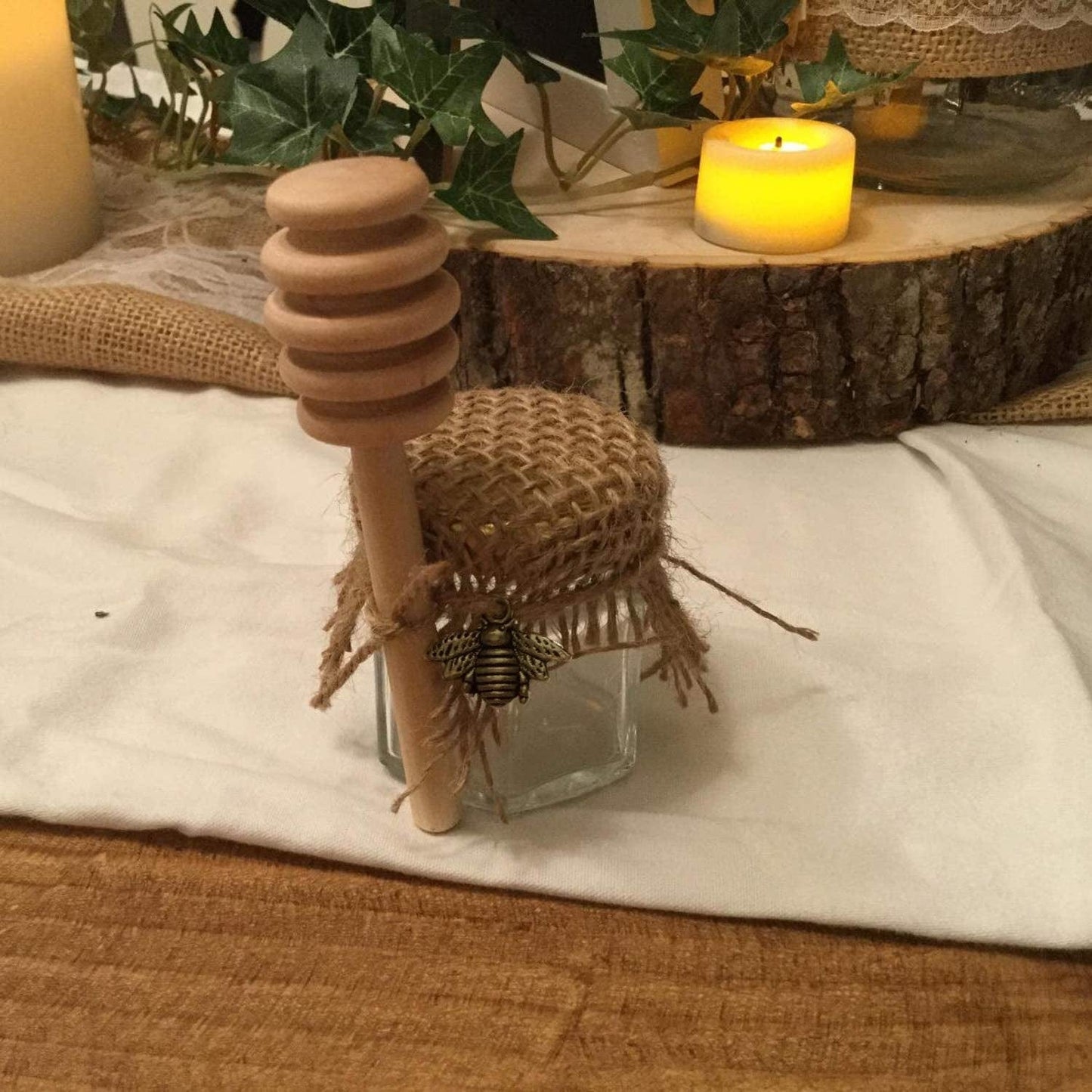 50PCS Alloy Bee Honeybee Charm Pendants, DIY Craft Jewelry Making Accessory, 21X16Mm (Antique Bronze)