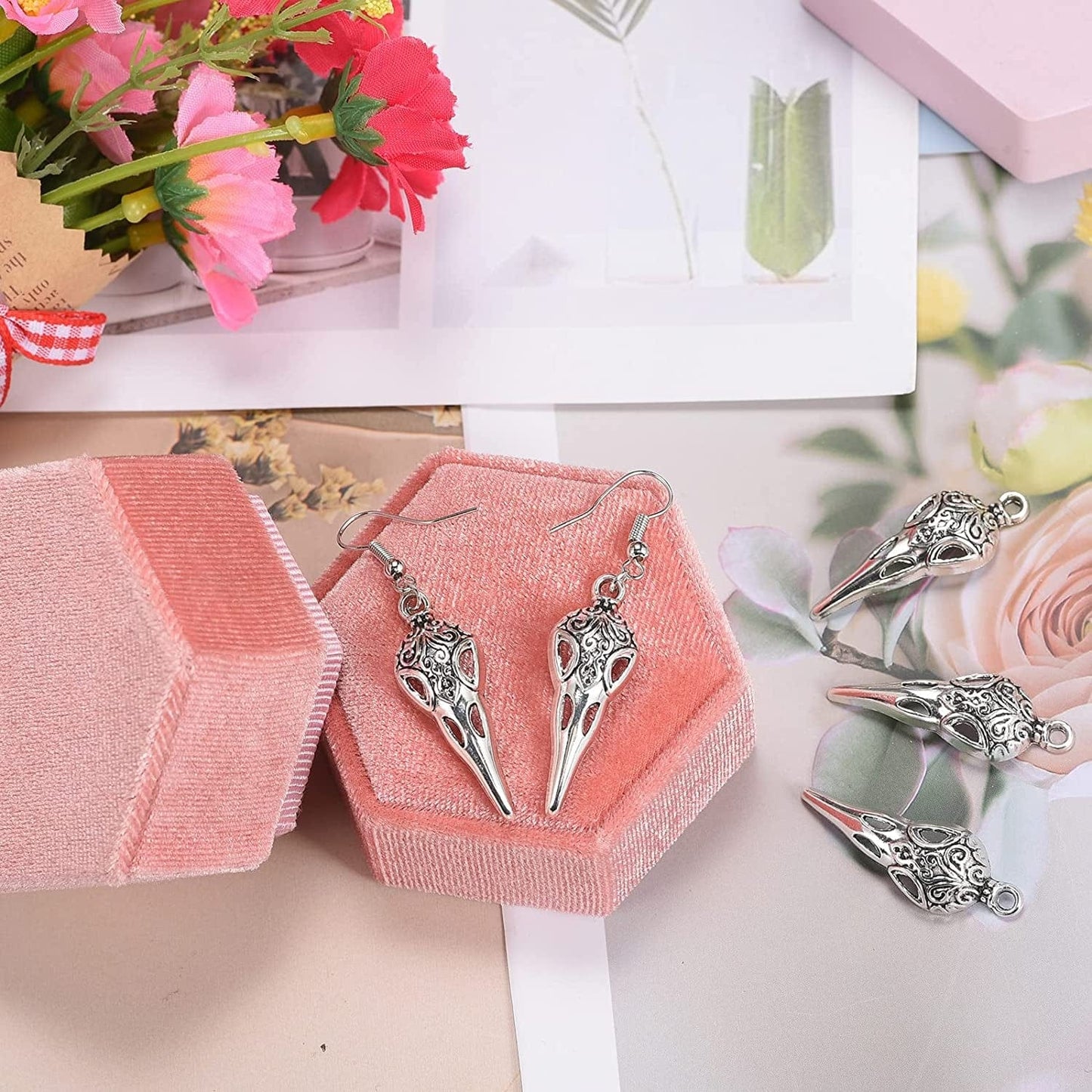 50Pcs Alloy Crow Raven Skull Charms Bird Head Skeleton Charms Pendant for Women Halloween Witch Pagan Necklace Bracelet Earring Jewelry