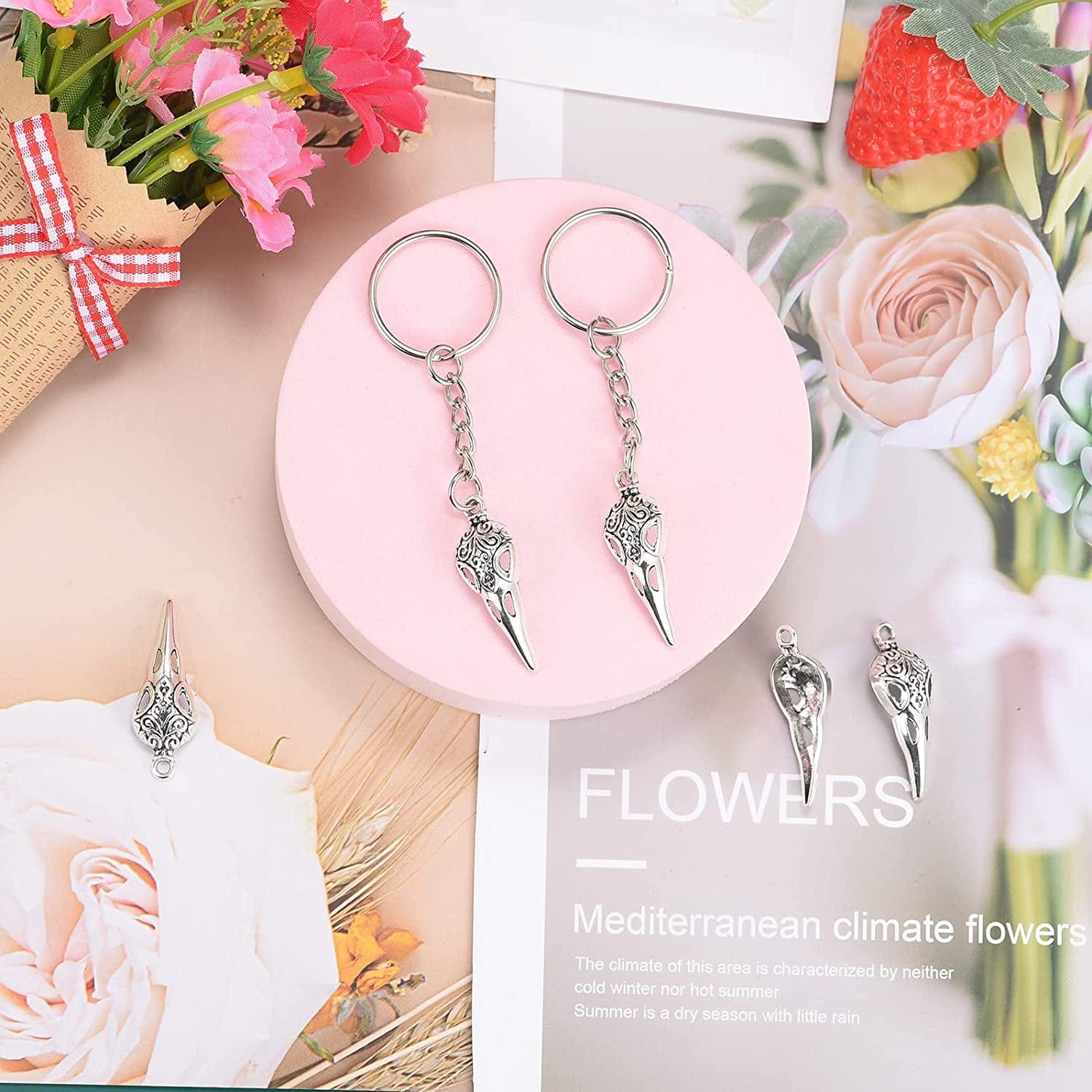 50Pcs Alloy Crow Raven Skull Charms Bird Head Skeleton Charms Pendant for Women Halloween Witch Pagan Necklace Bracelet Earring Jewelry