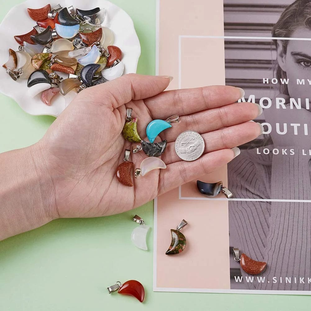 50Pcs Crescent Moon Shaped Mixed Stone Pendants Healing Crystal Quartz Chakra Reiki Gemstone Charms for Necklace Jewelry Making Hole: 2X7Mm