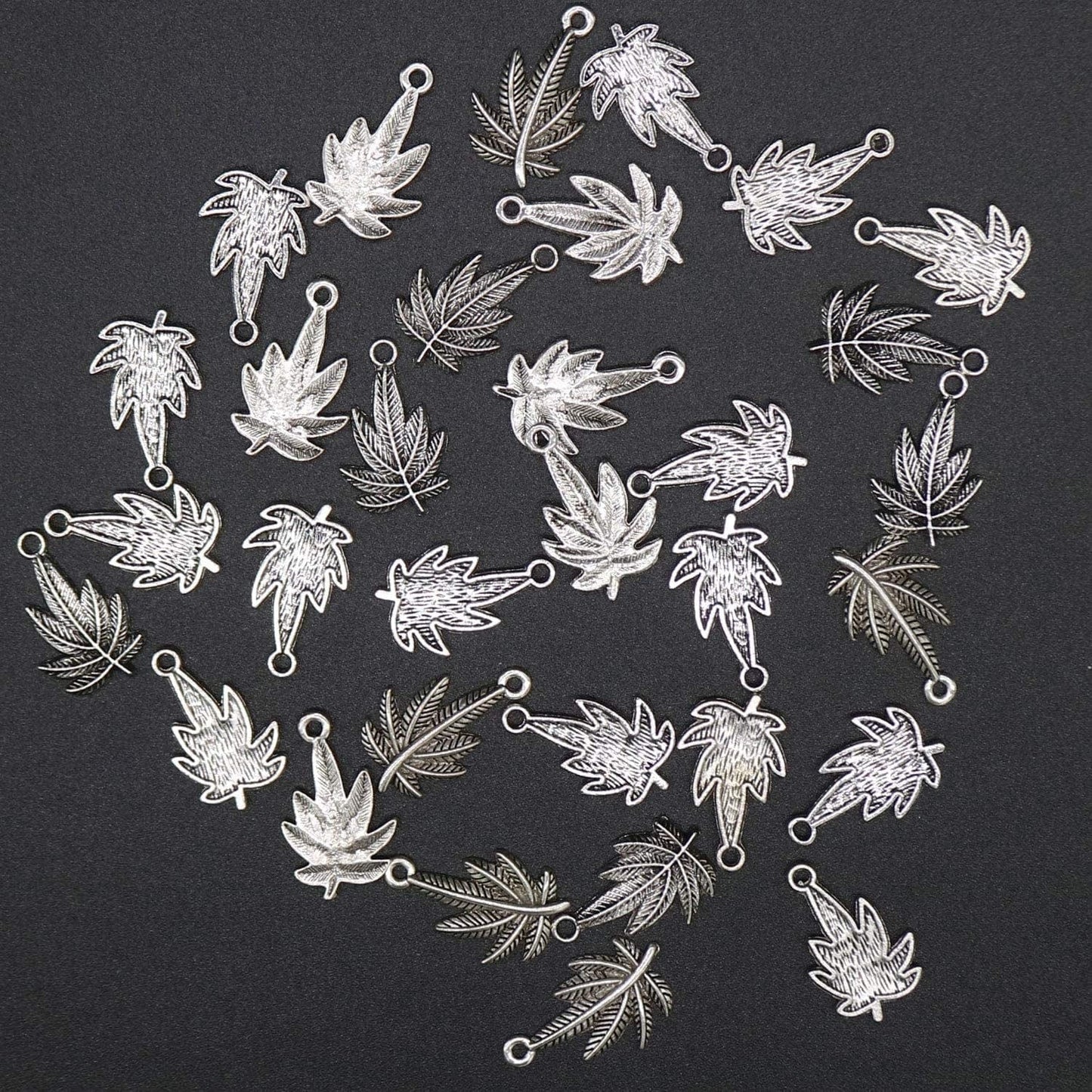 60 Pieces Antique Silver Pewter Marijuana Leaf Charm Zinc Alloy Marijuana Leaf Pendant for Jewelry Making
