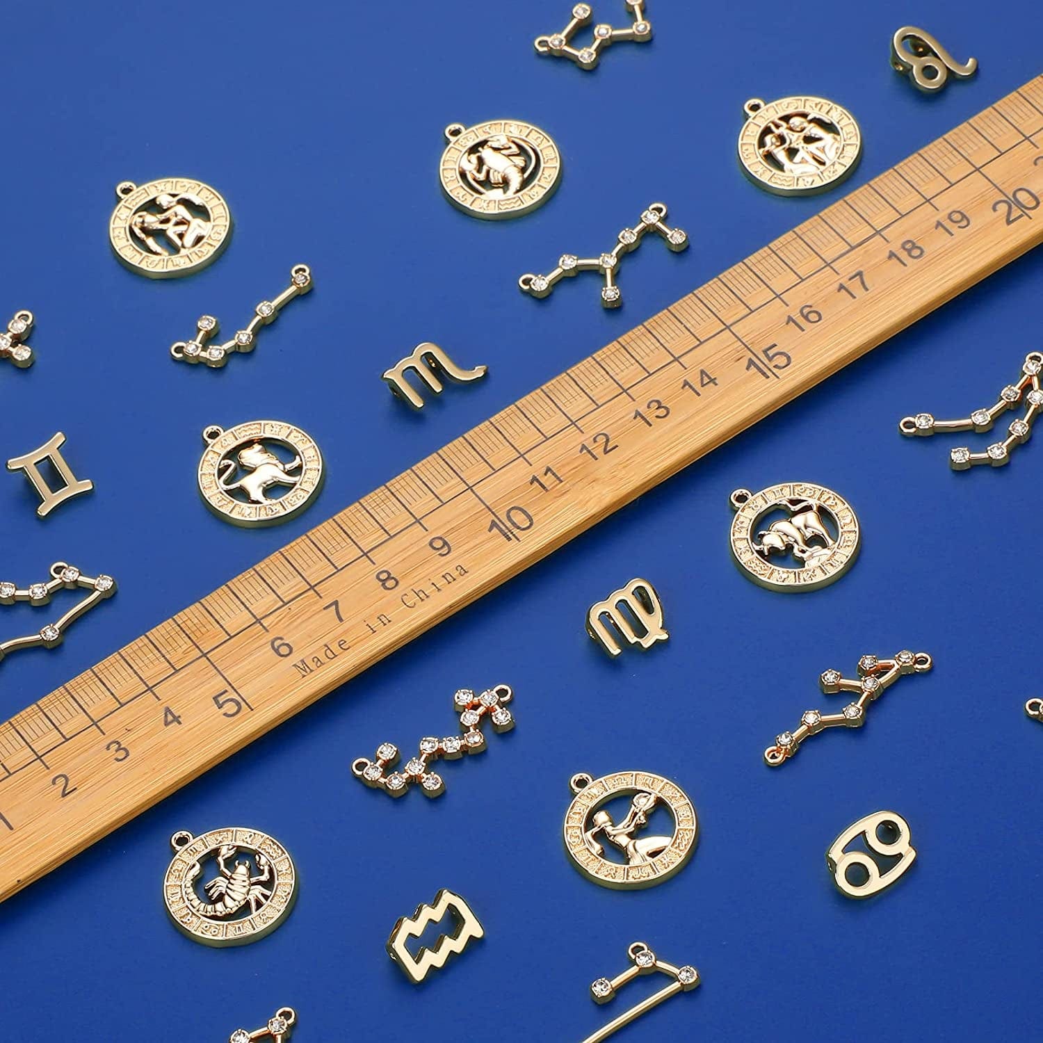 72 Pieces Zodiac Charms Set, Includes 36 Sign Letter Rhinestone Symbol Charm Pendant, 36 Zodiac Charm Necklace Display Cards with 6 Necklace Chains and 48 Split Rings for Jewelry Making