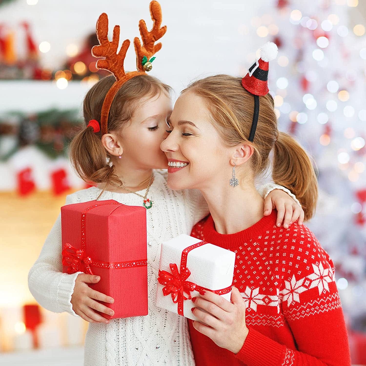 76 Pieces Enamel Christmas Charms Christmas Tree Snowflake Pendant Charm for Jewelry Making, Gold Silver Mixed Styles Xmas Charm for Necklace Bracelet DIY Crafting Bag Sweat Cloth Decoration