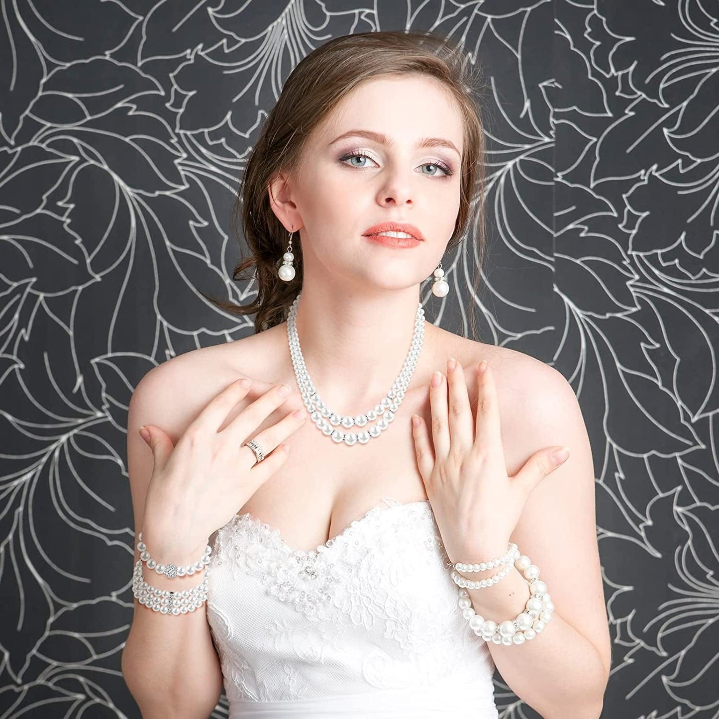 8 Pcs Pearl Necklace Pearl Earrings Pearl Bracelet Set 1920S Simulated Pearls Accessories Wedding Pearl Jewelry Set Christmas Gift for Women Mom Wife