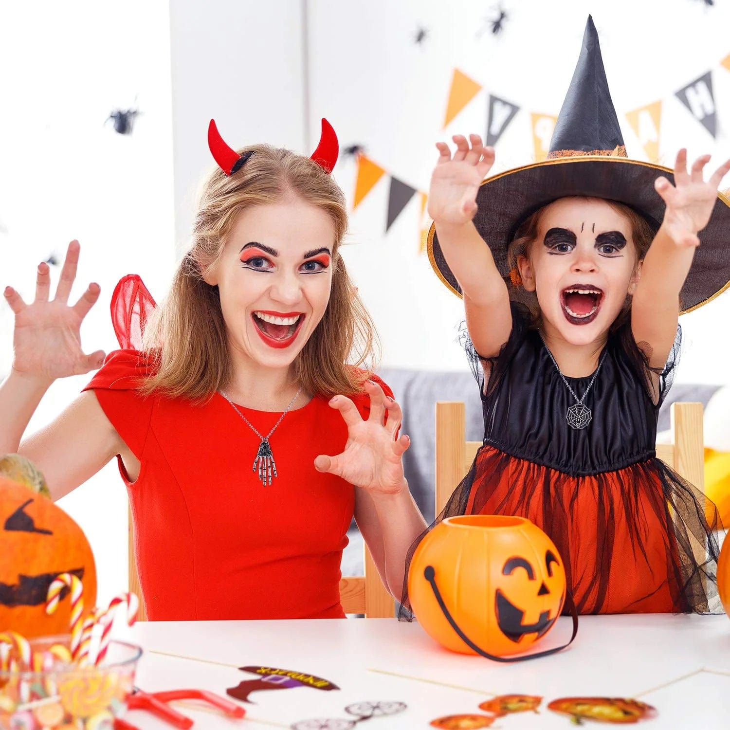 80 Pieces Halloween Charms Pendants Antique Silver Pendants Halloween Jewelry Making Accessory for DIY Necklace Bracelet