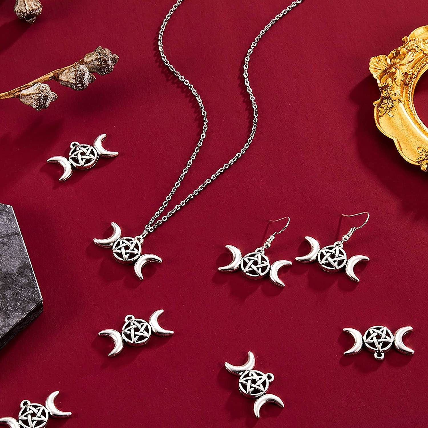 80 Pieces Triple Moon Goddess Pendant Charm Pentacle Pentagram Crescent Moon Pendant Vintage Style Necklace Accessory for DIY Crafts Jewelry Decorations Silver