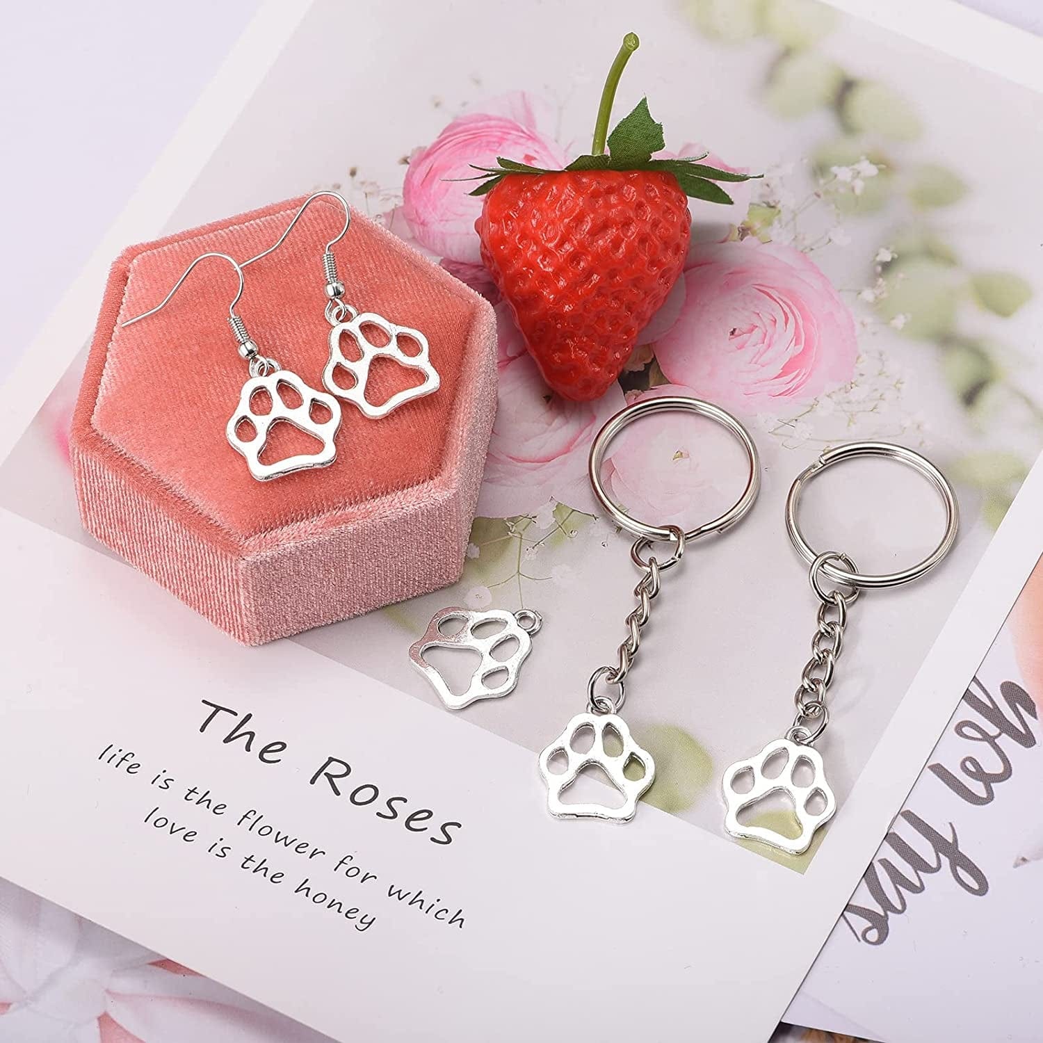 80Pcs Antique Silver Plated Dog Paw Prints Charms Pendant DIY Bracelets Necklace Jewelry Making Craft Wholesale 19Mmx17Mm(A286)