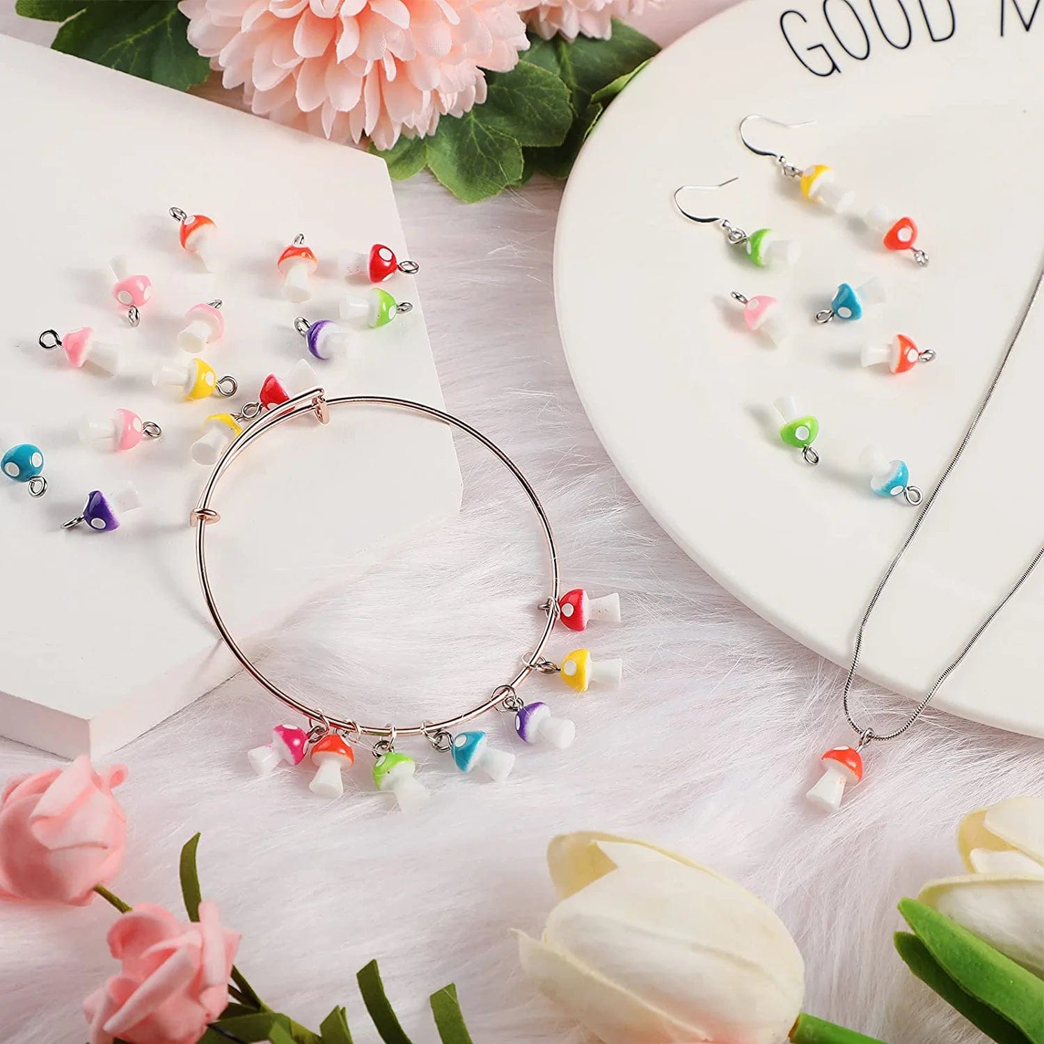 96 Pieces Mushroom Pendant Charms Colorful Mushroom Resin Charms Jewelry Making DIY Pendant Ornament Cute Mushroom Shape Charms for DIY Craft Bracelet Necklace Earrings, 8 Colors (Small)