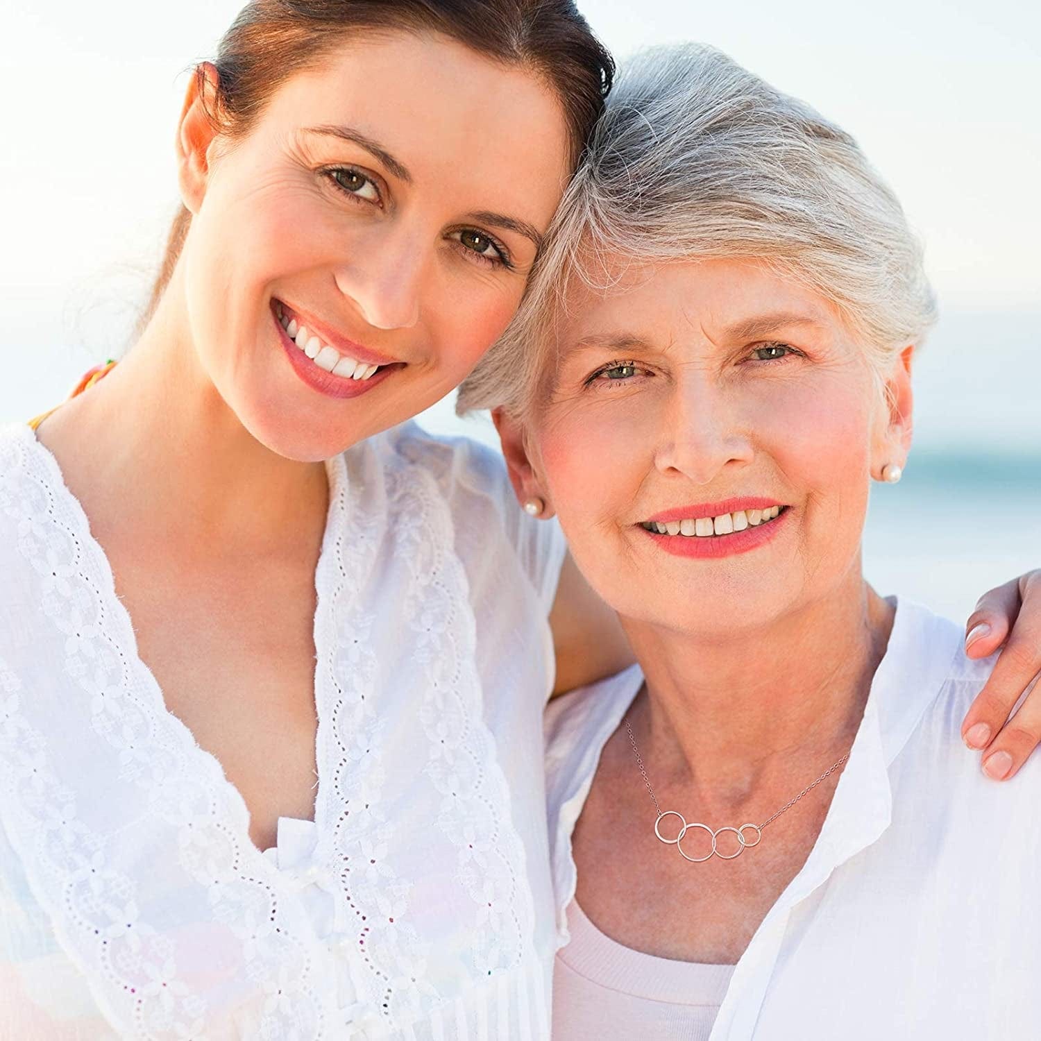 Analysisylove Four Generations Necklace for Great Grandma Gifts - Sterling Silver 4 Circle Infinity Necklaces for Women, Mom Gift, Mothers Day Jewelry, Grandmother Birthday Gifts from Grandchildren