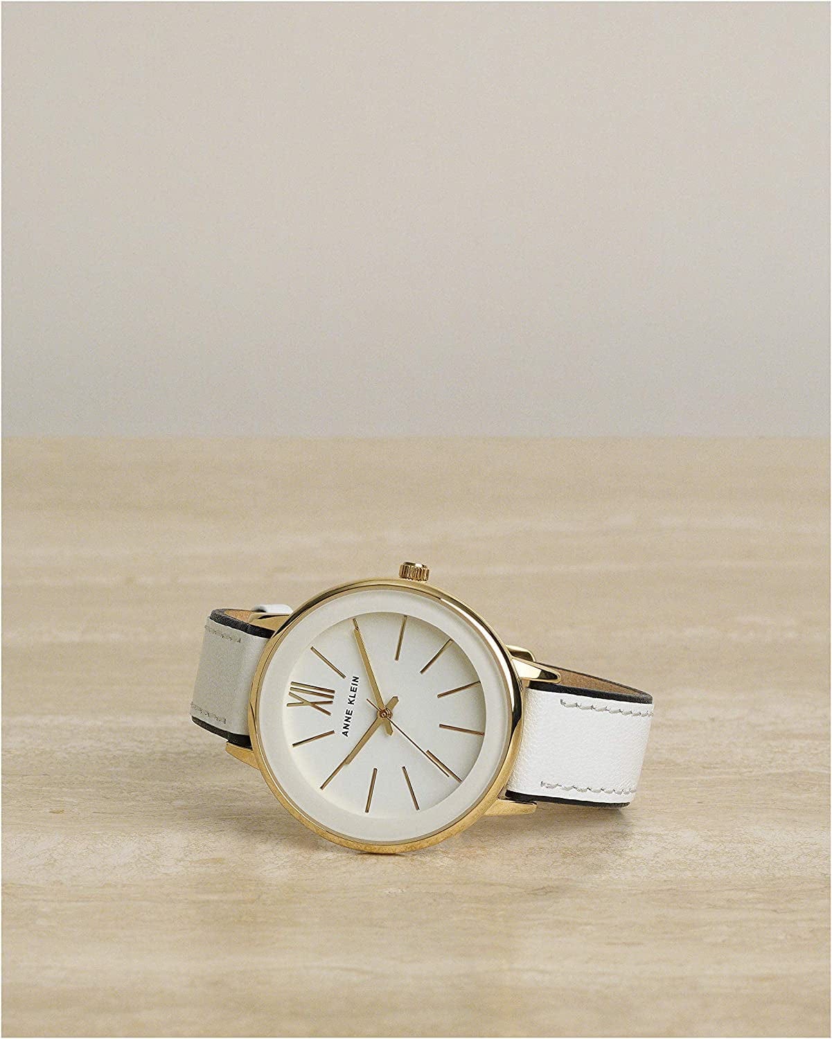 Anne Klein Women'S Leather Strap Watch White/Gold