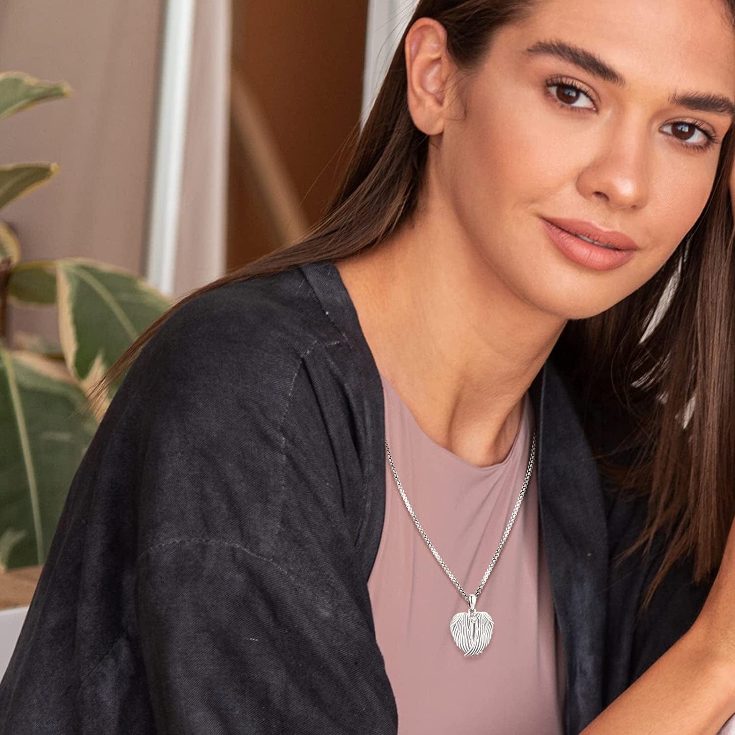 Ashes Necklace 925 Sterling Silver Cremation Jewelry Memorial Necklace Urn for Human Ashe of Loved Ones Keepsake Lockets for Ashes Holder Pet Dog Heart Urn Jewelry