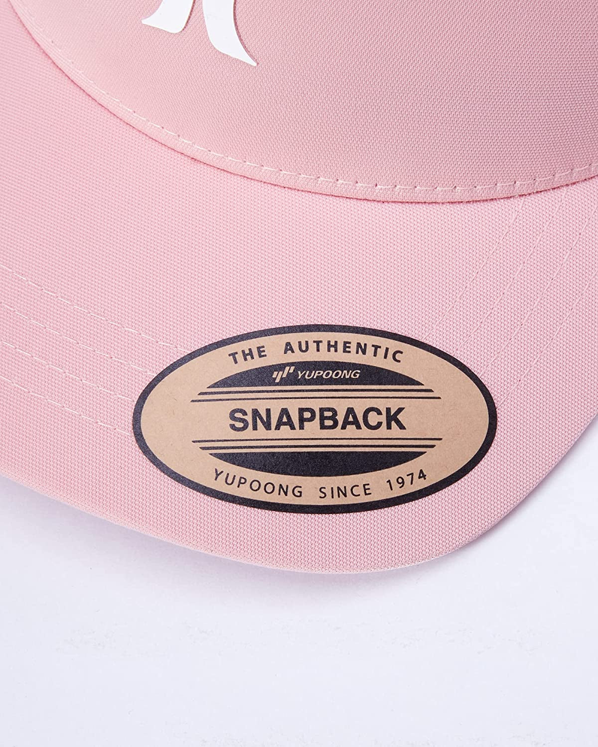 Hurley Women'S Curved Baseball Cap with Snap-Back Closure Apparel & Accessories > Clothing Accessories > Hats Hurley
